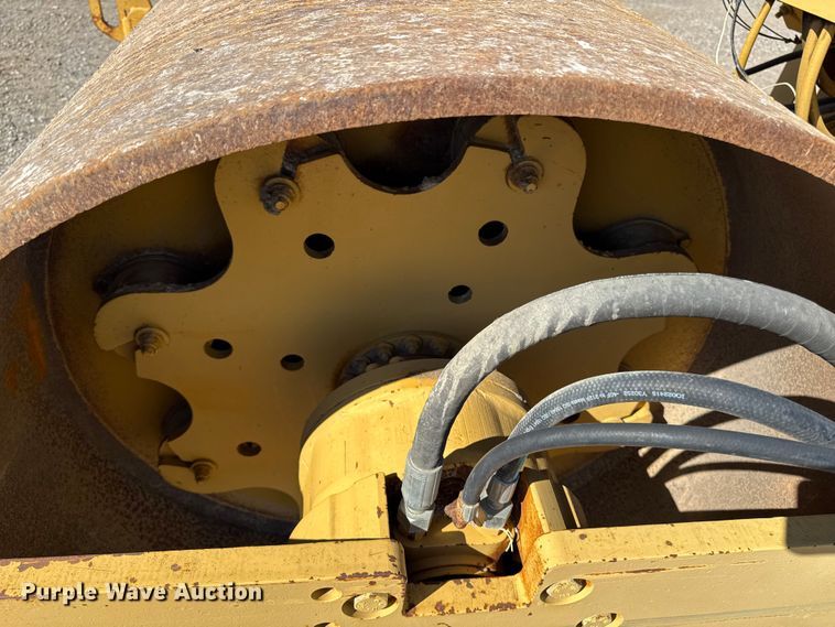 image for item EM2398 Case W602 BD single drum roller