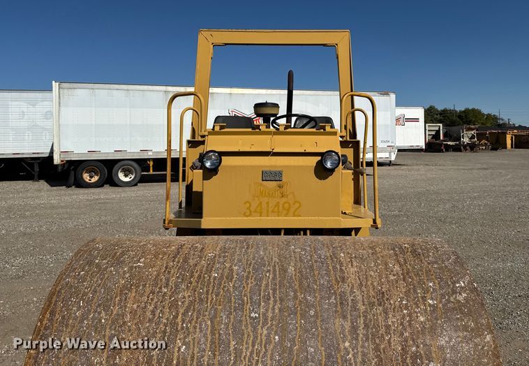 image for item EM2398 Case W602 BD single drum roller