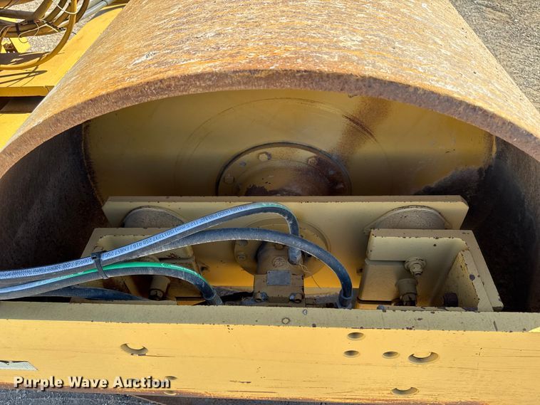 image for item EM2398 Case W602 BD single drum roller