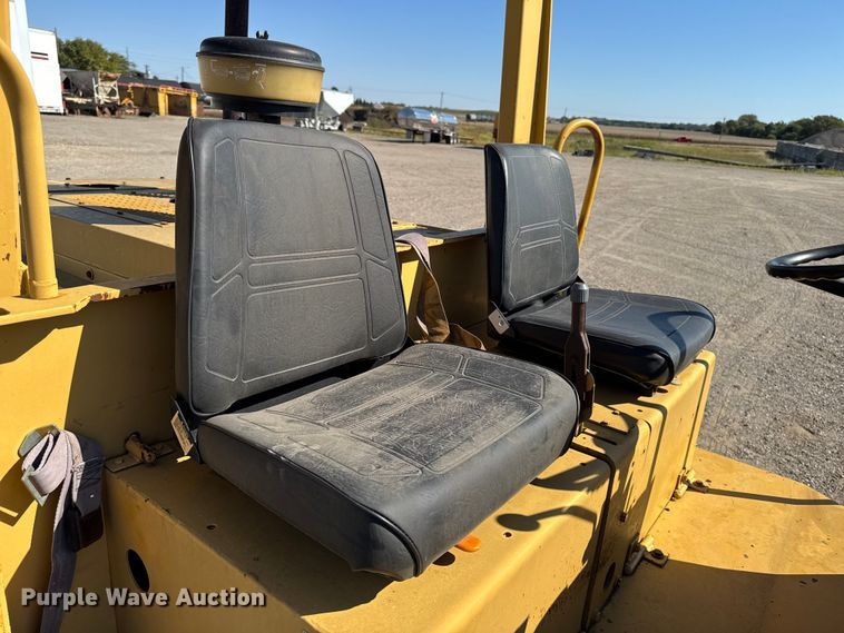 image for item EM2398 Case W602 BD single drum roller