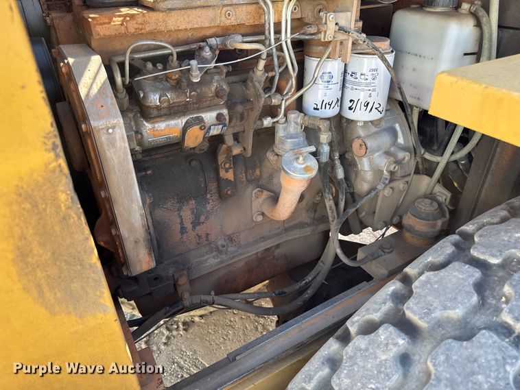 image for item EM2398 Case W602 BD single drum roller