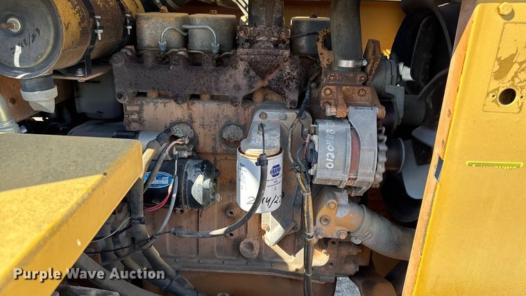 image for item EM2398 Case W602 BD single drum roller