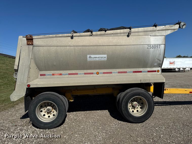 image for item EM2399 1997 Hawkeye  309 end dump pup trailer