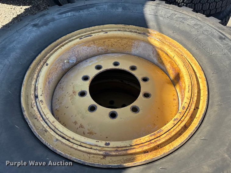 image for item EM2400 (6) 14.00R24 tires and wheels