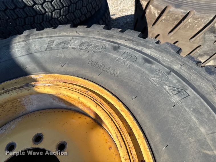 image for item EM2400 (6) 14.00R24 tires and wheels