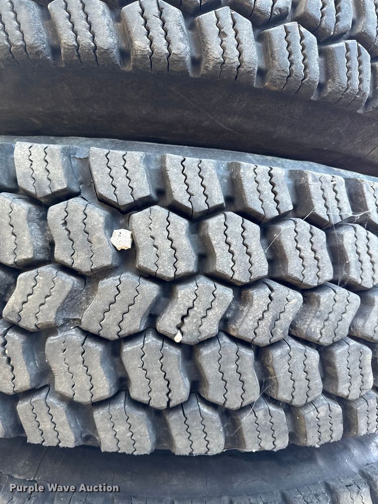 image for item EM2400 (6) 14.00R24 tires and wheels