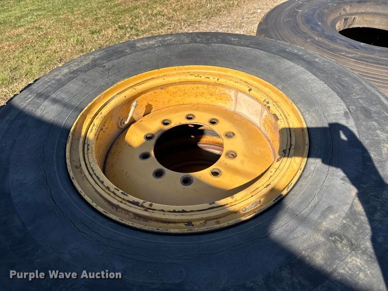 image for item EM2400 (6) 14.00R24 tires and wheels