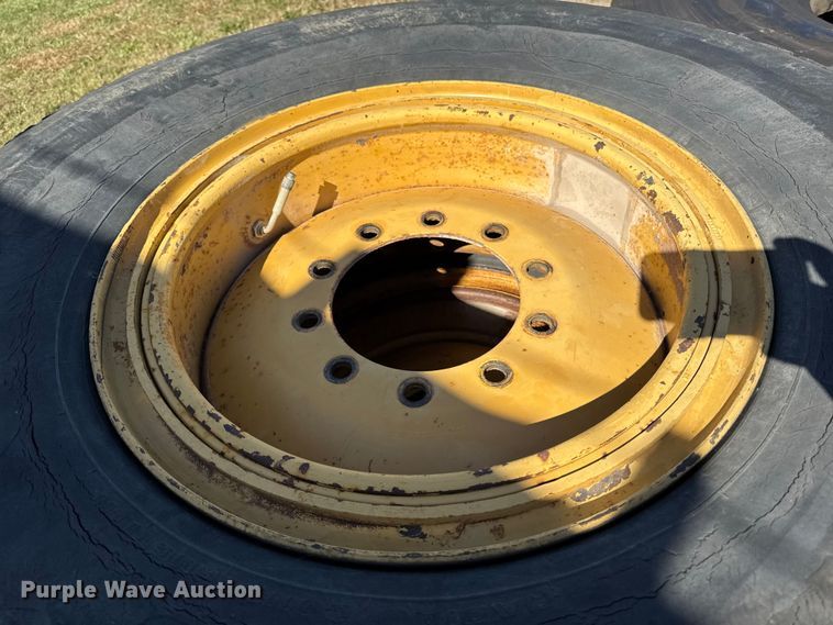 image for item EM2400 (6) 14.00R24 tires and wheels