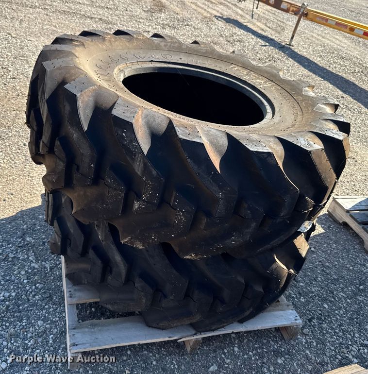 image for item EM2401 (2) Firestone 18.4-24 tires