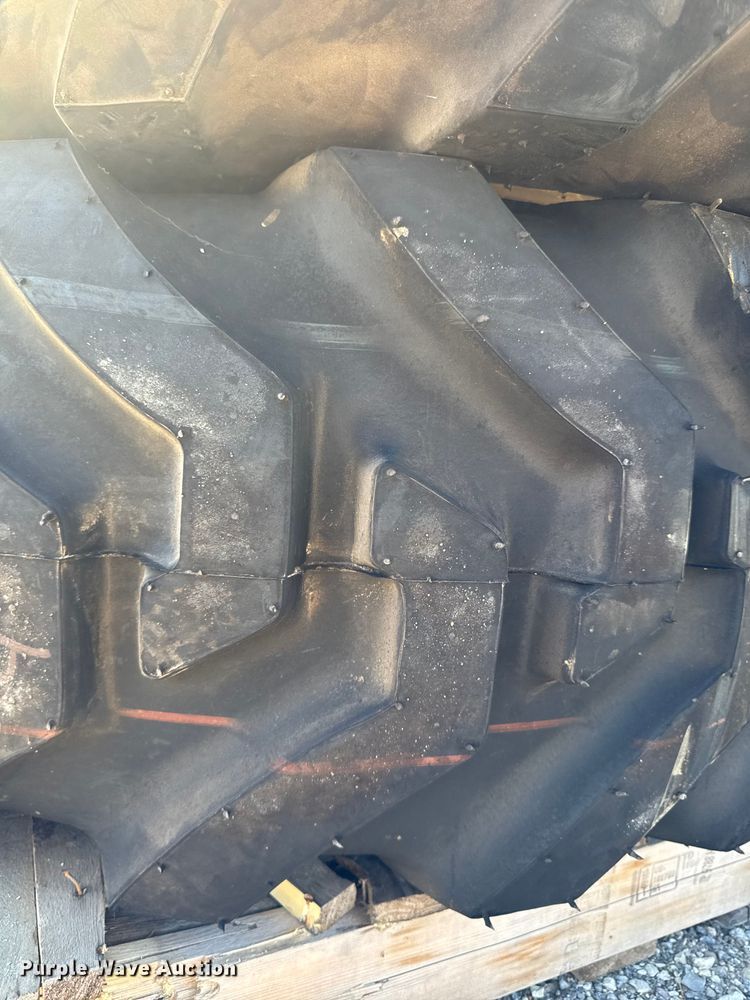 image for item EM2401 (2) Firestone 18.4-24 tires