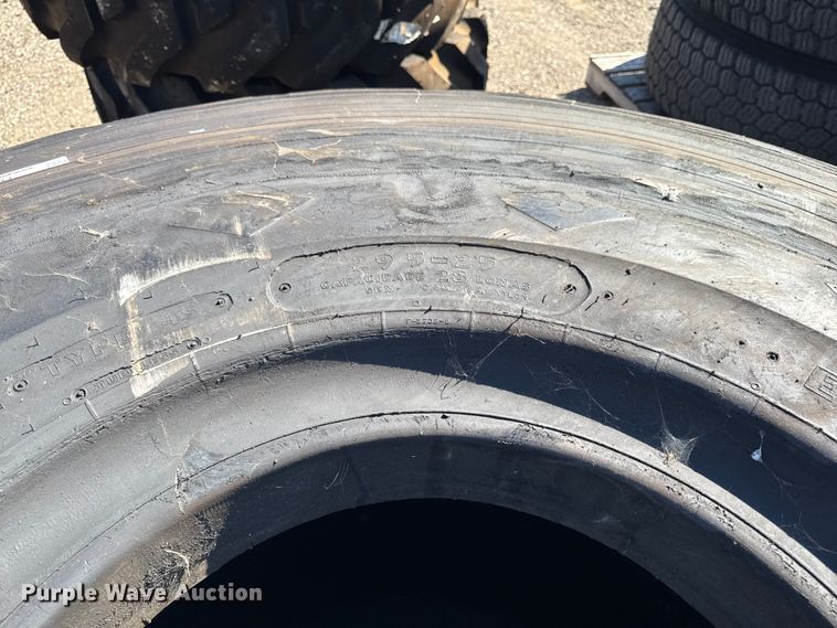 image for item EM2402 Goodyear HRL-3A tire
