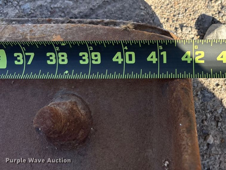 image for item EM6038 2019 Komatsu PC138USLC-11 excavator