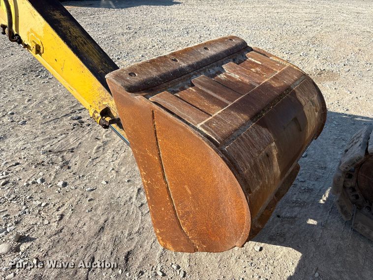 image for item EM6038 2019 Komatsu PC138USLC-11 excavator