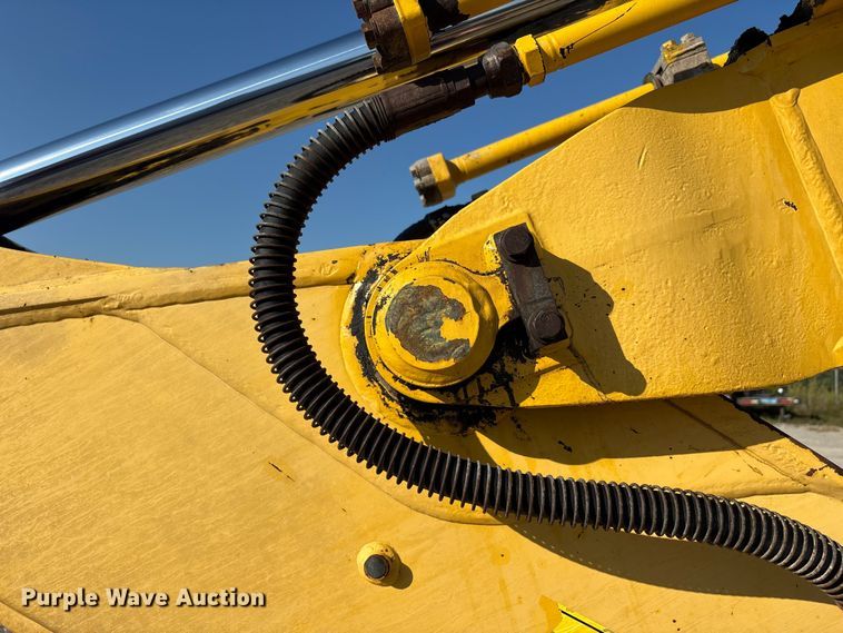 image for item EM6038 2019 Komatsu PC138USLC-11 excavator