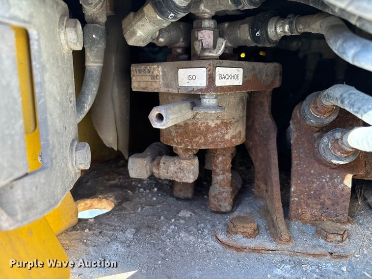 image for item EM6038 2019 Komatsu PC138USLC-11 excavator