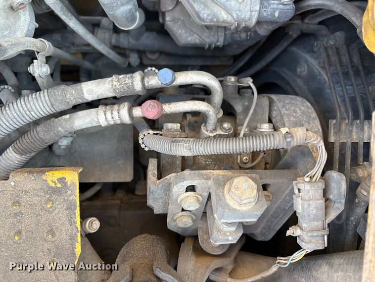 image for item EM6038 2019 Komatsu PC138USLC-11 excavator