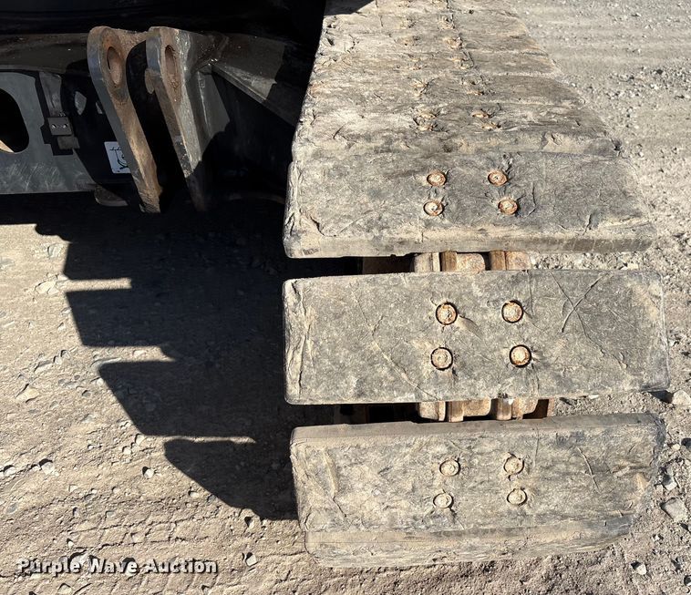 image for item EM6038 2019 Komatsu PC138USLC-11 excavator