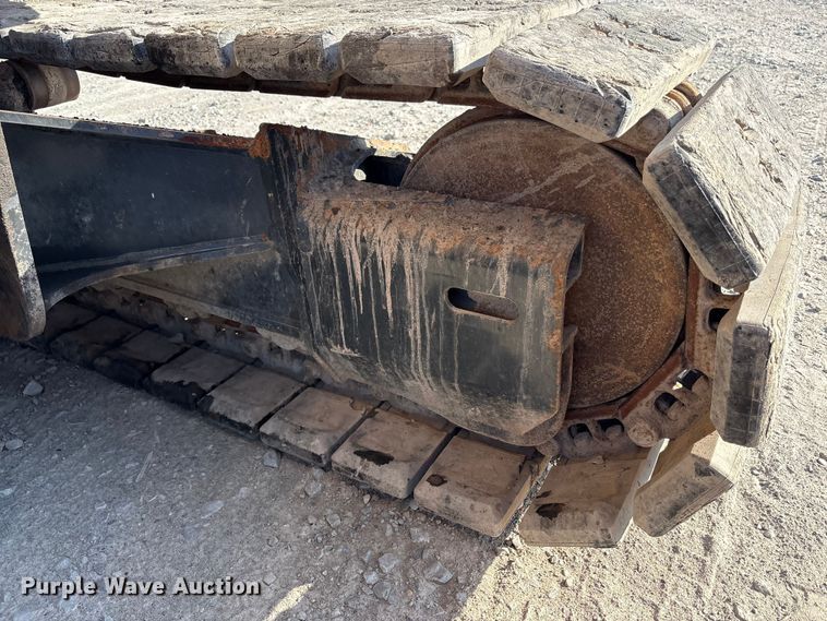 image for item EM6038 2019 Komatsu PC138USLC-11 excavator