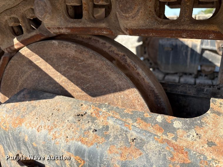 image for item EM6038 2019 Komatsu PC138USLC-11 excavator