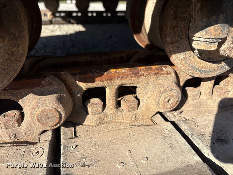 image for item EM6038 2019 Komatsu PC138USLC-11 excavator