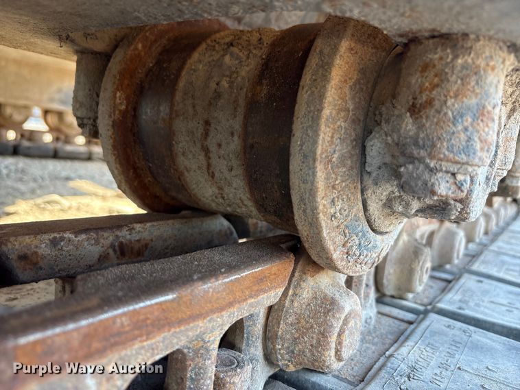 image for item EM6038 2019 Komatsu PC138USLC-11 excavator