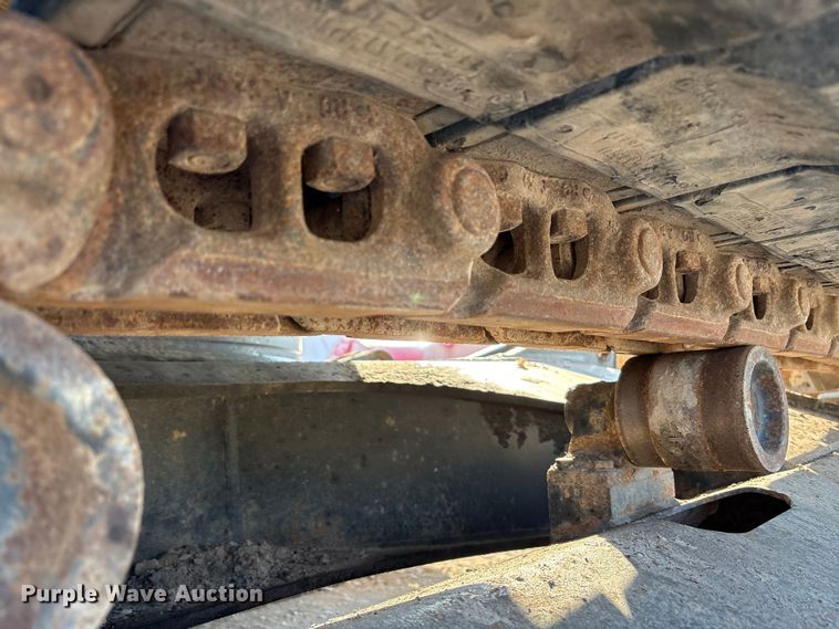 image for item EM6038 2019 Komatsu PC138USLC-11 excavator