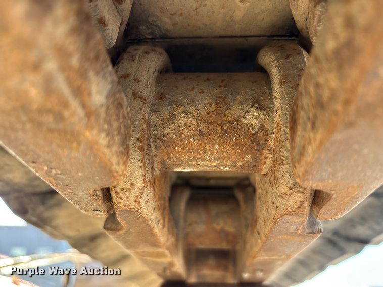 image for item EM6038 2019 Komatsu PC138USLC-11 excavator