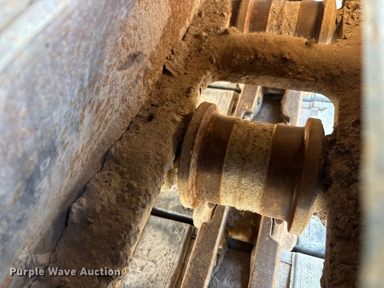 image for item EM6038 2019 Komatsu PC138USLC-11 excavator