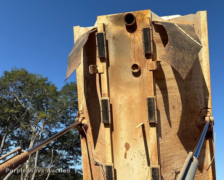 image for item EM6053 2012 Terex TA400 articulated haul truck