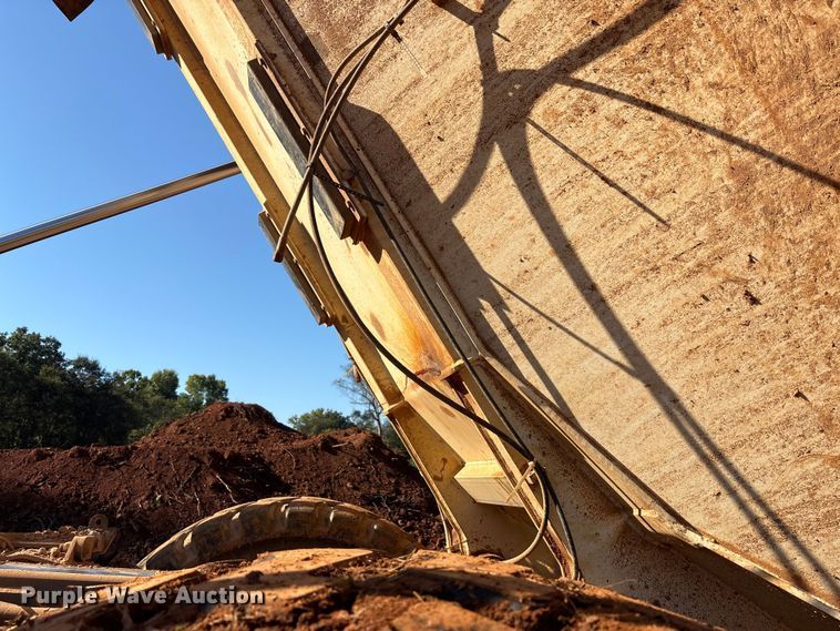 image for item EM6053 2012 Terex TA400 articulated haul truck