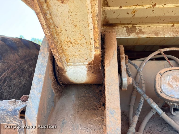 image for item EM6053 2012 Terex TA400 articulated haul truck