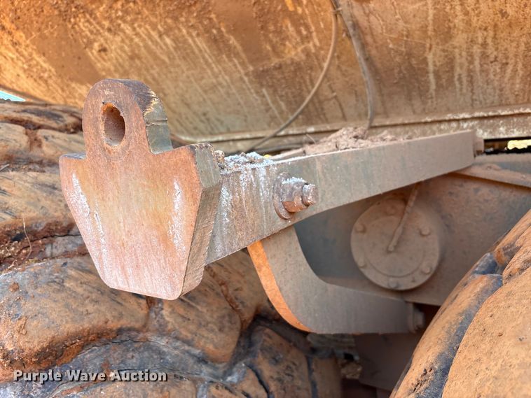 image for item EM6053 2012 Terex TA400 articulated haul truck