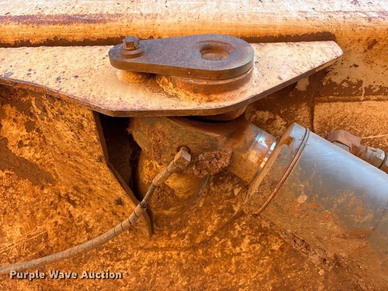 image for item EM6053 2012 Terex TA400 articulated haul truck