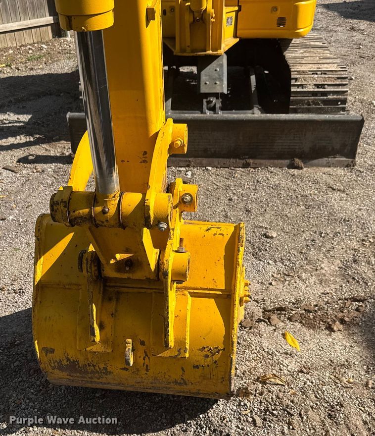 image for item EM8291 2018 Komatsu PC55MR-3 mini excavator