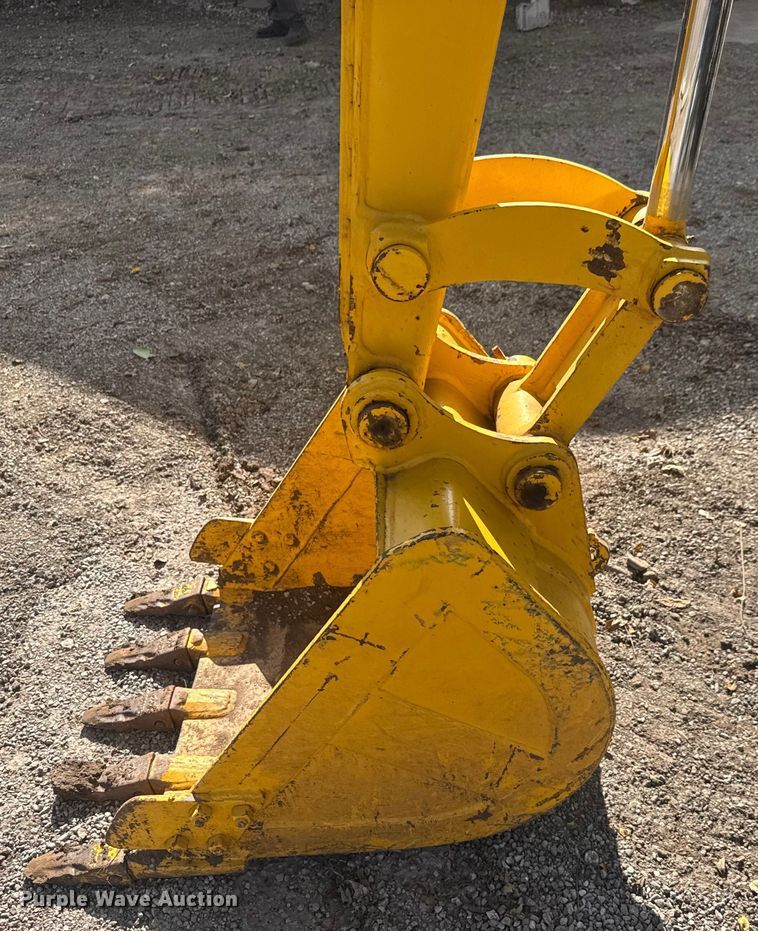 image for item EM8291 2018 Komatsu PC55MR-3 mini excavator