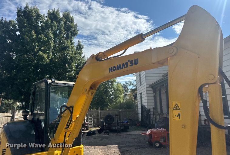 image for item EM8291 2018 Komatsu PC55MR-3 mini excavator