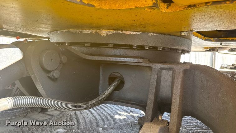 image for item EM8291 2018 Komatsu PC55MR-3 mini excavator