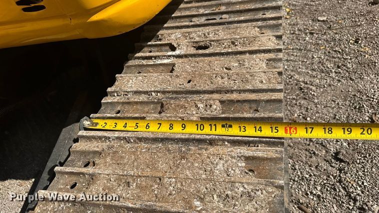 image for item EM8291 2018 Komatsu PC55MR-3 mini excavator