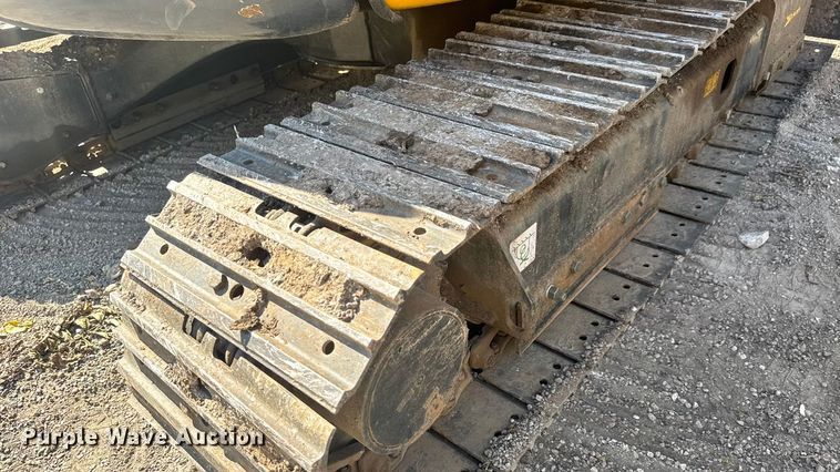 image for item EM8291 2018 Komatsu PC55MR-3 mini excavator