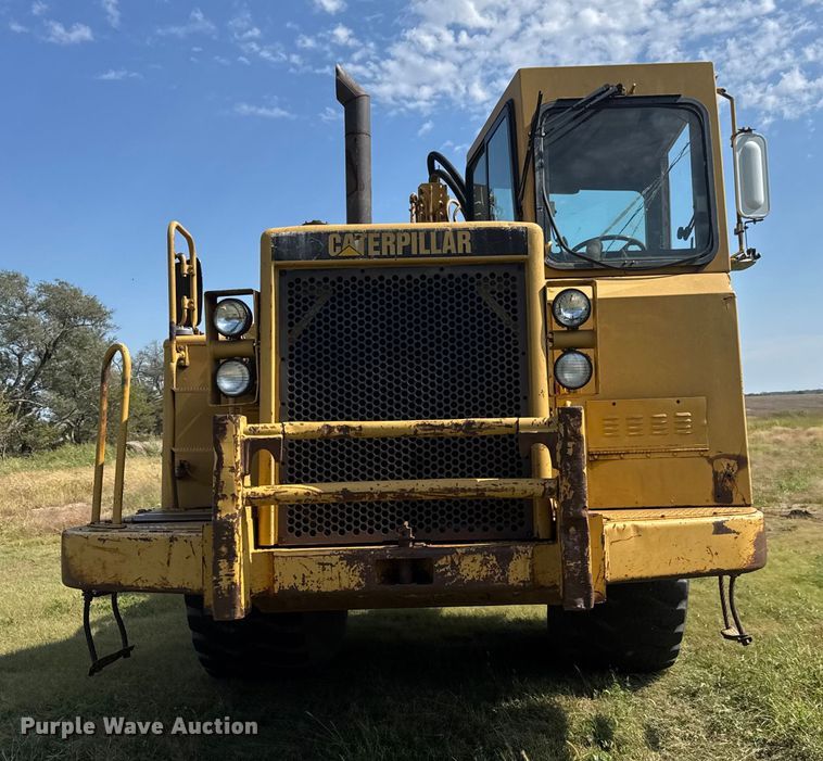 image for item EM8316 1987 Caterpillar 623E elevating scraper