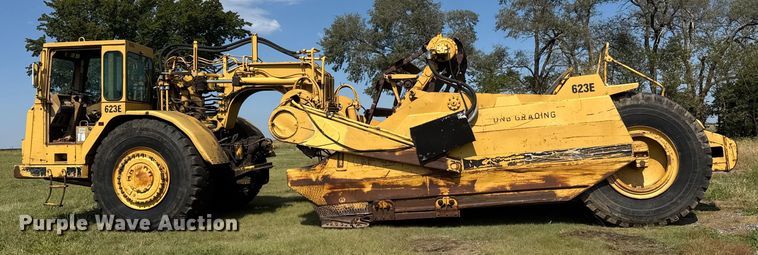 image for item EM8316 1987 Caterpillar 623E elevating scraper