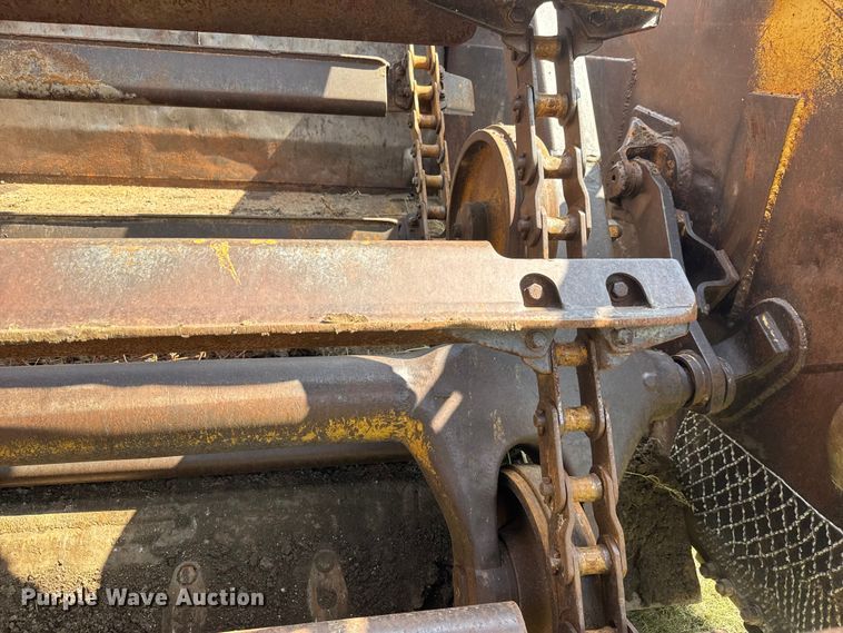 image for item EM8316 1987 Caterpillar 623E elevating scraper