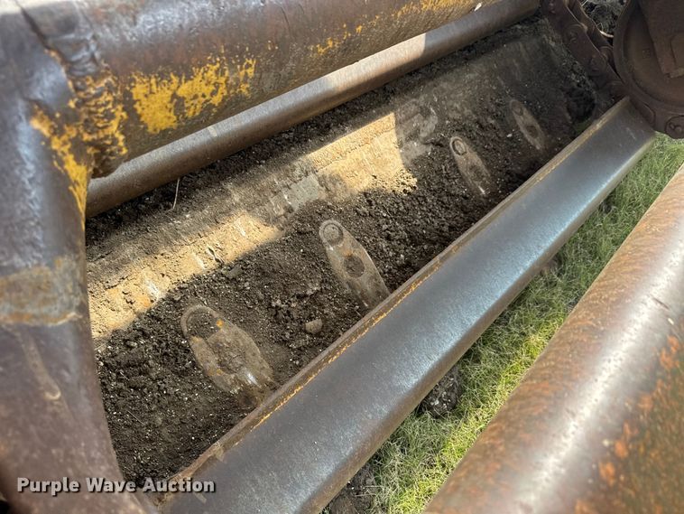 image for item EM8316 1987 Caterpillar 623E elevating scraper