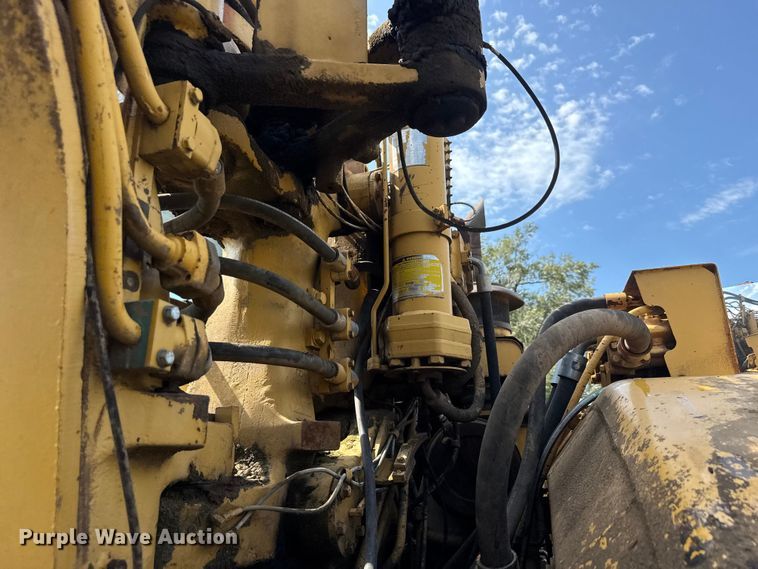 image for item EM8316 1987 Caterpillar 623E elevating scraper