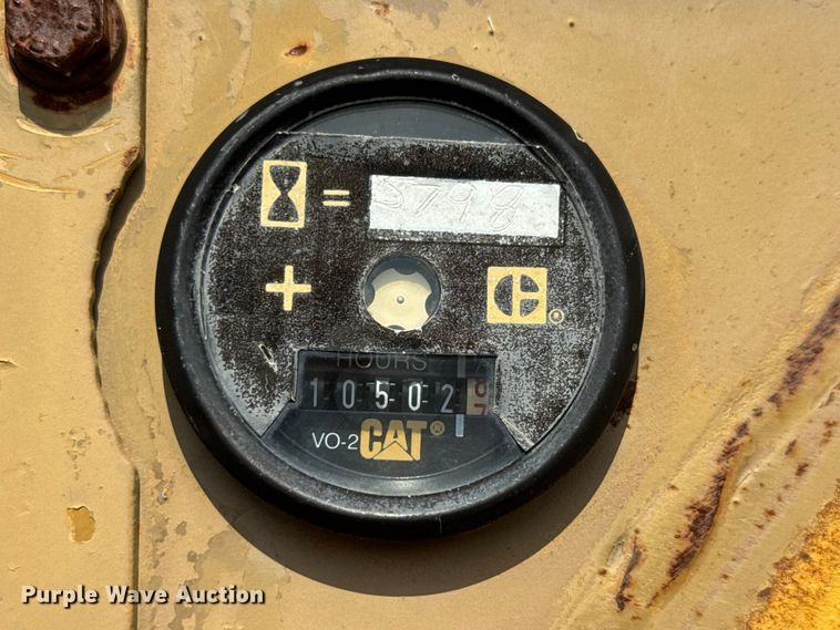 image for item EM8316 1987 Caterpillar 623E elevating scraper