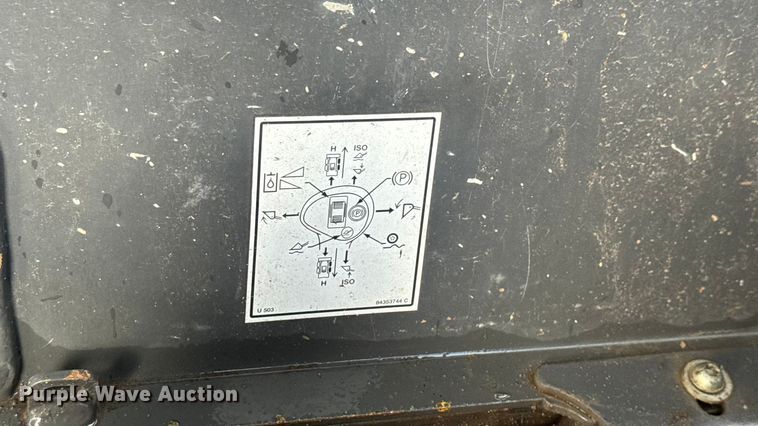 image for item EM8344 2015 Case TR340 tracked skid steer loader