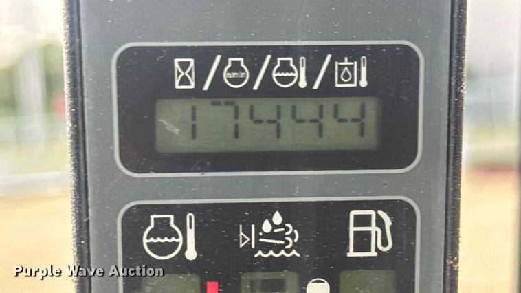 image for item EM8344 2015 Case TR340 tracked skid steer loader