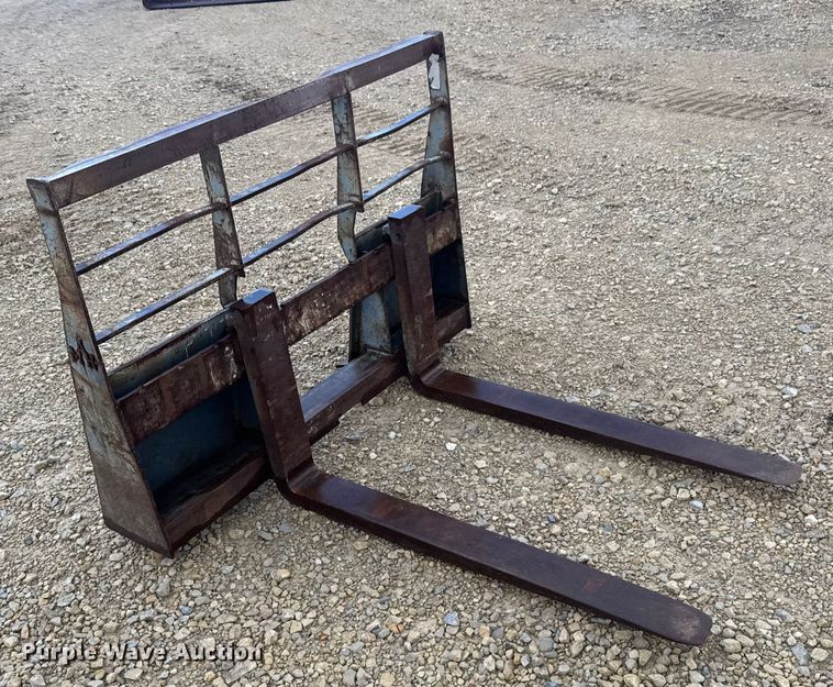 image for item EM8344 2015 Case TR340 tracked skid steer loader