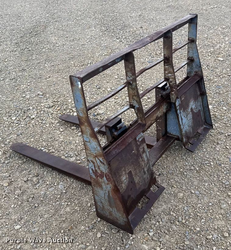 image for item EM8344 2015 Case TR340 tracked skid steer loader