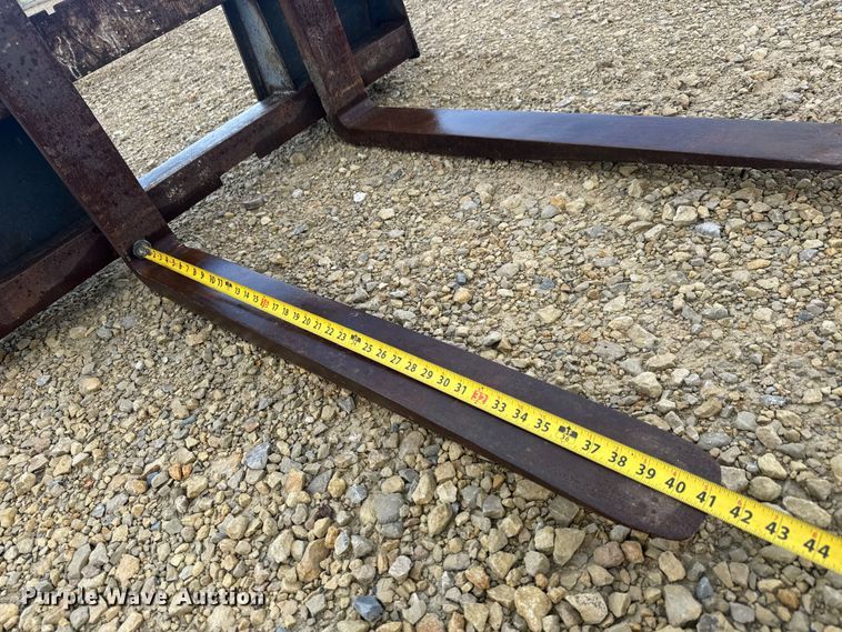 image for item EM8344 2015 Case TR340 tracked skid steer loader